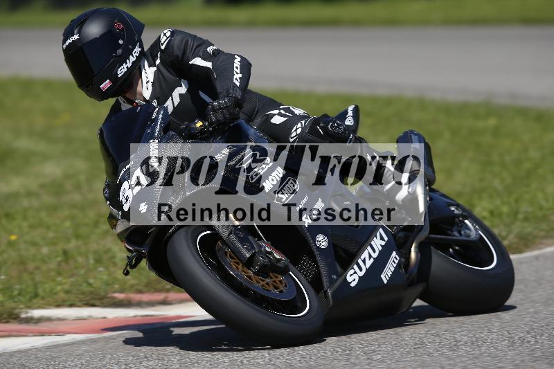 /Archiv-2024/29 12.06.2024 MOTO.CH Track Day ADR/Gruppe rot/31